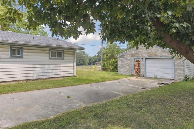 1529 S Pennsylvania Avenue, Lansing, MI 48910