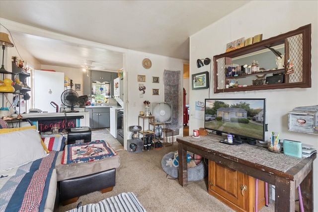 1529 S Pennsylvania Avenue, Lansing, MI 48910