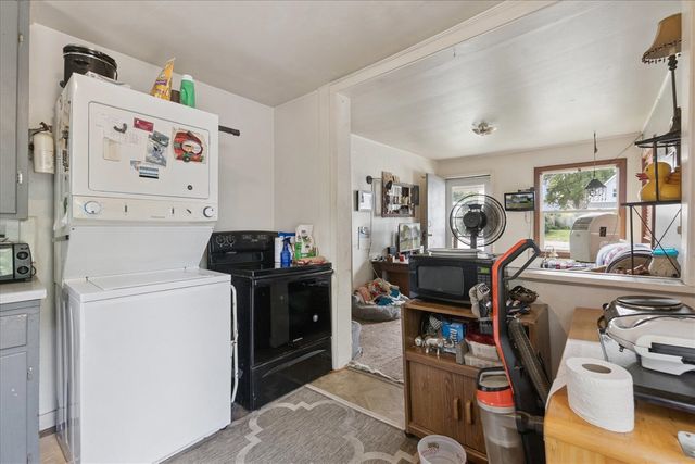 1529 S Pennsylvania Avenue, Lansing, MI 48910