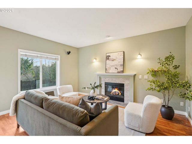 5966 FROST Ln, Lake Oswego, OR 97035