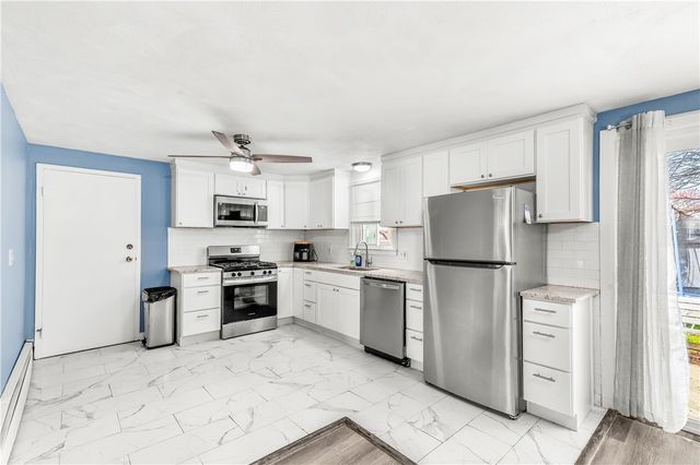 148 Asylum Road, Warwick, RI 02886