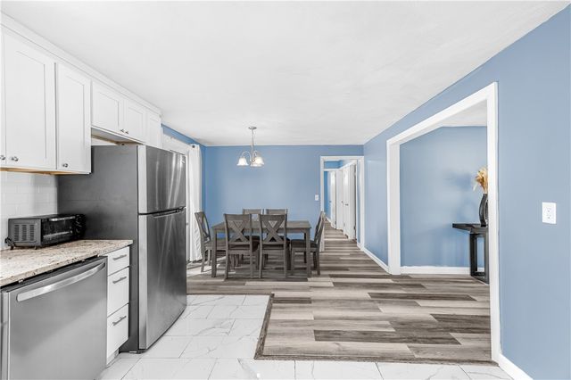 148 Asylum Road, Warwick, RI 02886