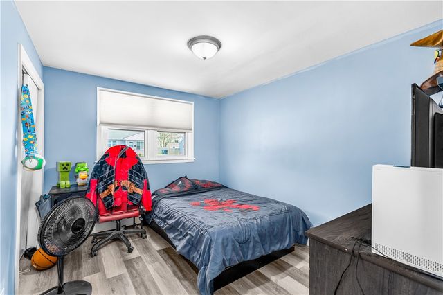 148 Asylum Road, Warwick, RI 02886