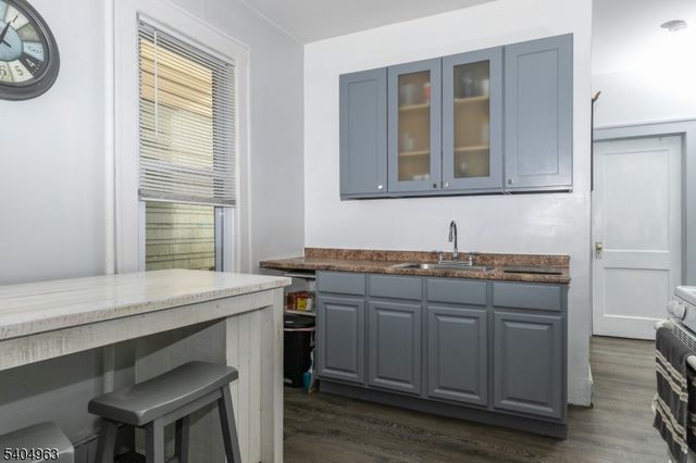 105 Knapp Ave, Clifton City, NJ 07011