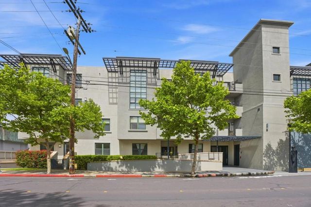 225 9th Avenue 105, San Mateo, CA 94401