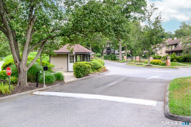 2539 Bedford Street 38C, Stamford, CT 06905