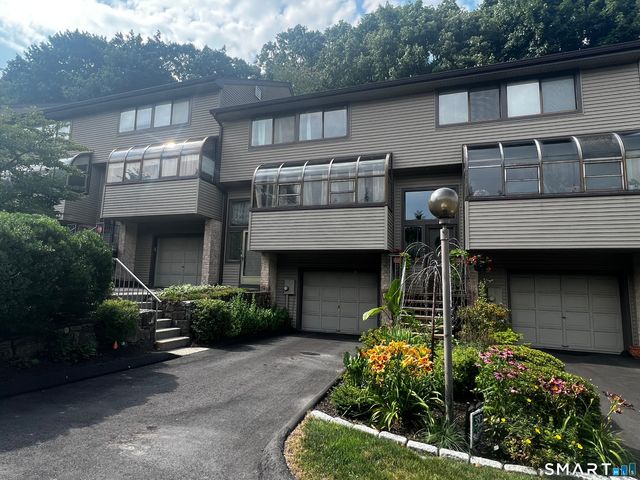 2539 Bedford Street 38C, Stamford, CT 06905