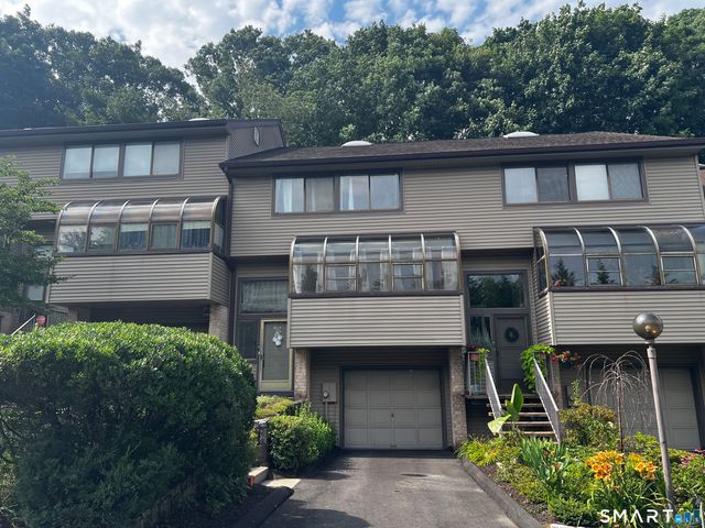 2539 Bedford Street 38C, Stamford, CT 06905