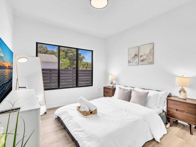 913 NE 15th Street, Fort Lauderdale, FL 33304