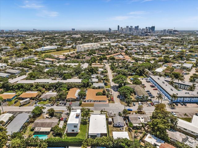 913 NE 15th Street, Fort Lauderdale, FL 33304