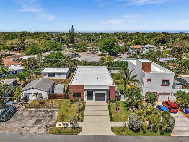 913 NE 15th Street, Fort Lauderdale, FL 33304