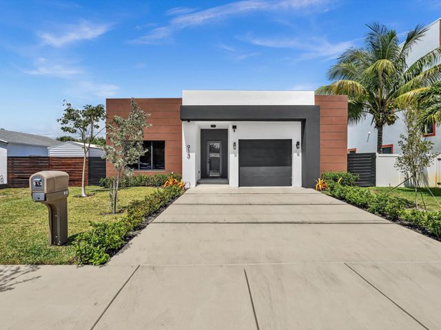 913 NE 15th Street, Fort Lauderdale, FL 33304
