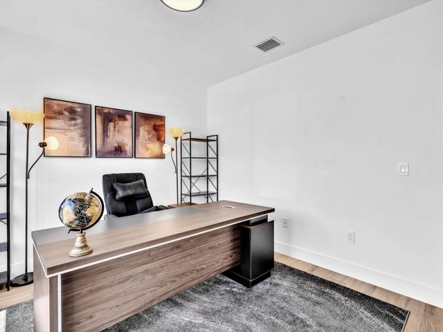 913 NE 15th Street, Fort Lauderdale, FL 33304