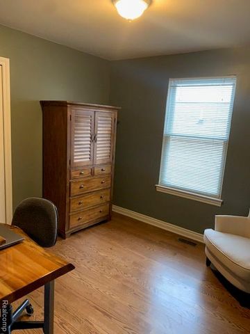 830 Constitution Street, Canton, MI 48188