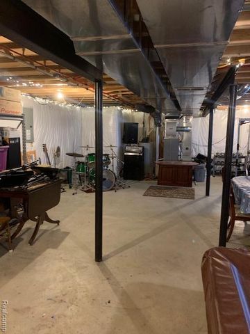 830 Constitution Street, Canton, MI 48188