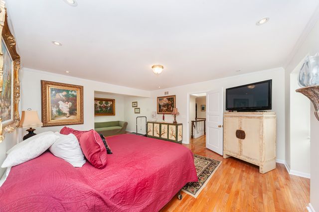 1866 S Wilson Drive, Lake Forest, IL 60045