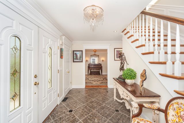 1866 S Wilson Drive, Lake Forest, IL 60045