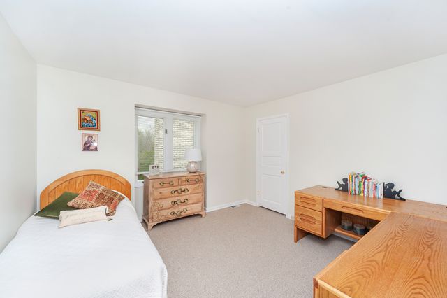 1866 S Wilson Drive, Lake Forest, IL 60045