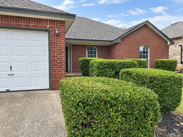 3507 S Christine Lane, Sand Springs, OK 74063