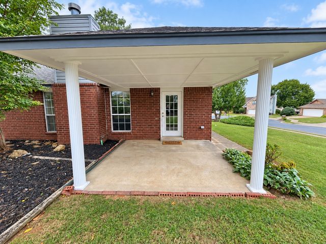 3507 S Christine Lane, Sand Springs, OK 74063