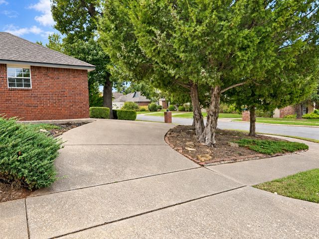 3507 S Christine Lane, Sand Springs, OK 74063