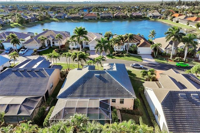 8596 Southwind Bay CIR, Fort Myers, FL 33908