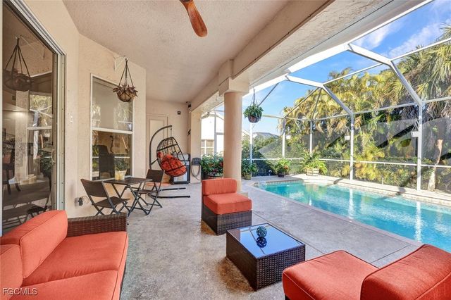 8596 Southwind Bay CIR, Fort Myers, FL 33908