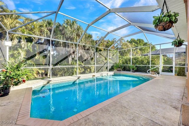 8596 Southwind Bay CIR, Fort Myers, FL 33908