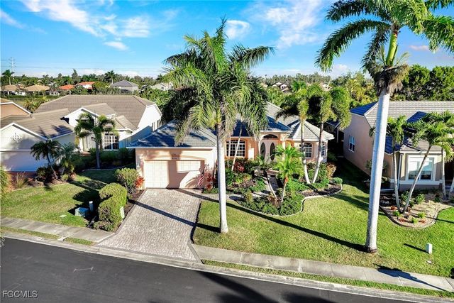 8596 Southwind Bay CIR, Fort Myers, FL 33908