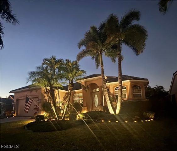 8596 Southwind Bay CIR, Fort Myers, FL 33908