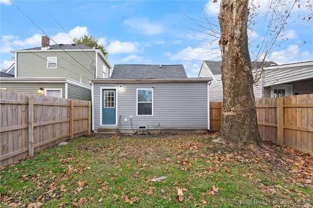 1313 Culbertson Avenue, New Albany, IN 47150