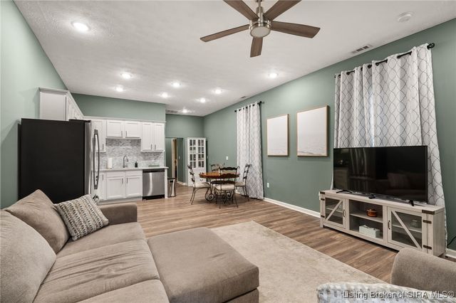 1313 Culbertson Avenue, New Albany, IN 47150