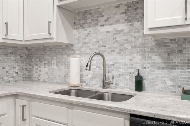 1313 Culbertson Avenue, New Albany, IN 47150