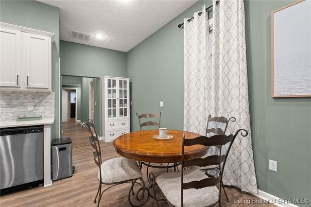 1313 Culbertson Avenue, New Albany, IN 47150