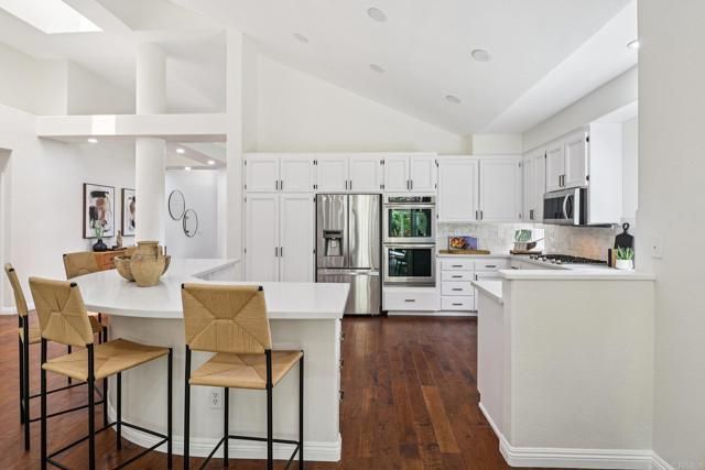 1747 Crescent Knolls, Escondido, CA 92029