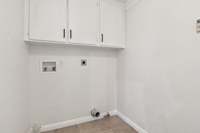 1747 Crescent Knolls, Escondido, CA 92029