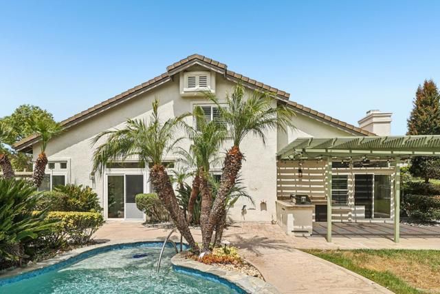 1747 Crescent Knolls, Escondido, CA 92029