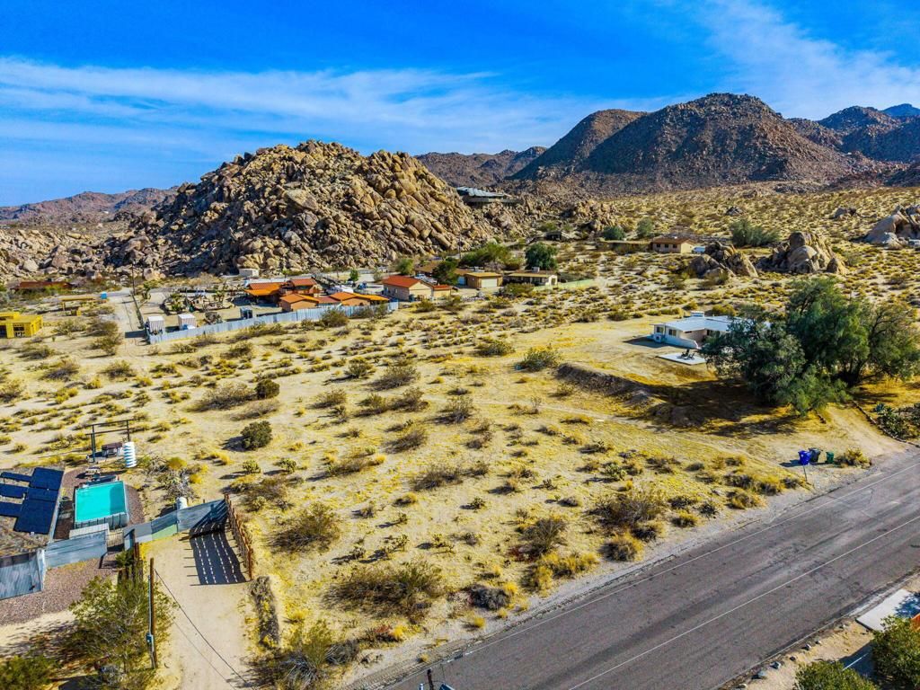 7215 Mt Lassen Avenue, Joshua Tree, CA 92252