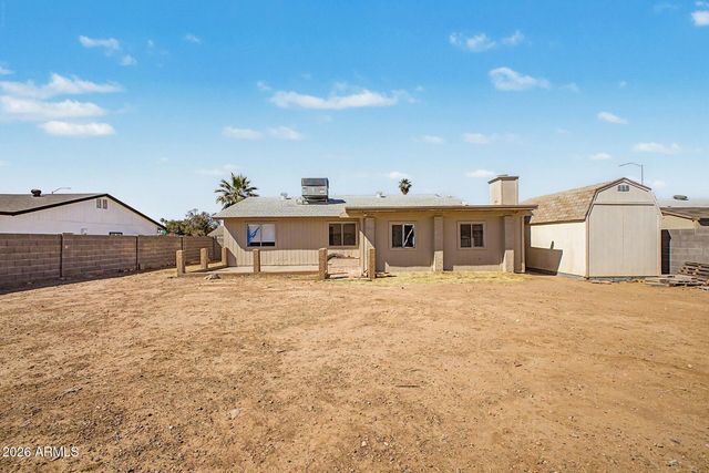 2355 W PAMPA Avenue, Mesa, AZ 85202