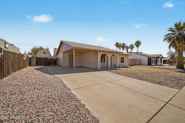 2355 W PAMPA Avenue, Mesa, AZ 85202