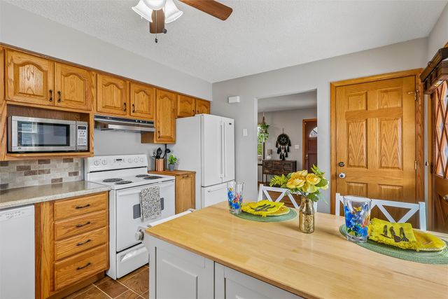 1301 SW Franklin Court, Ankeny, IA 50023