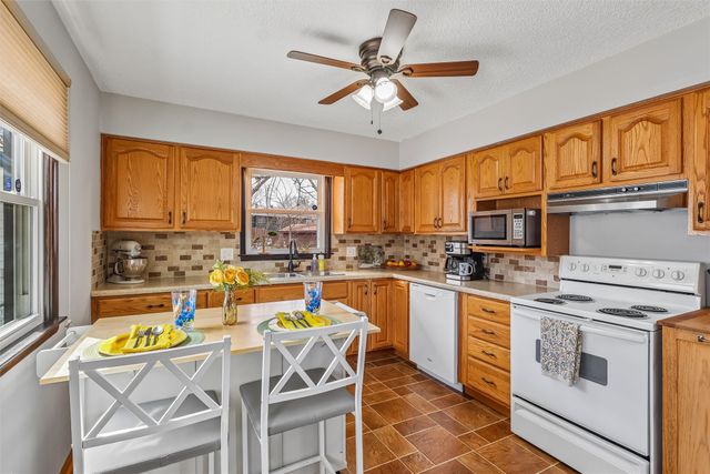 1301 SW Franklin Court, Ankeny, IA 50023