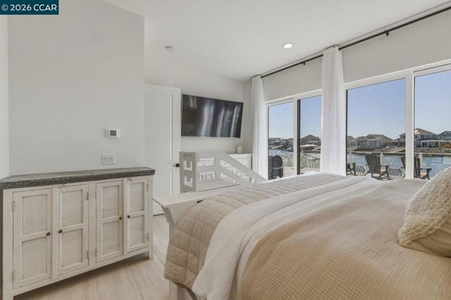 673 Point Pl, Bethel Island, CA 94511