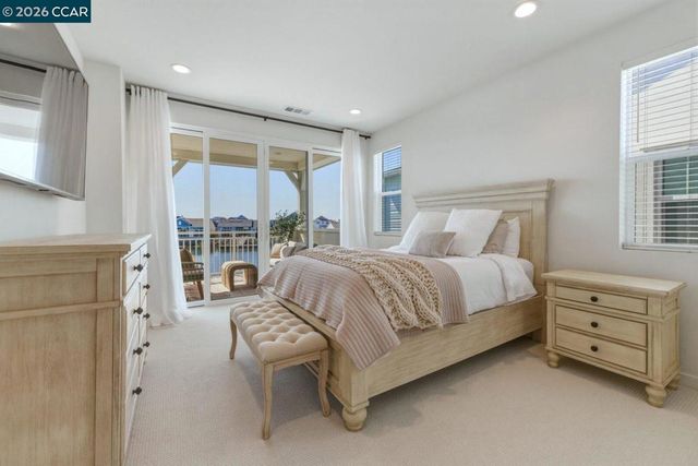 673 Point Pl, Bethel Island, CA 94511