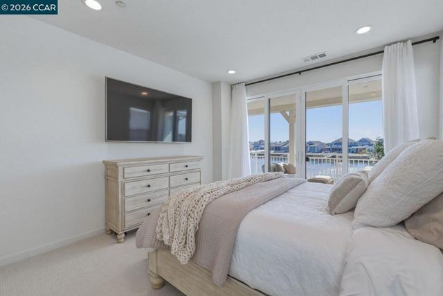 673 Point Pl, Bethel Island, CA 94511