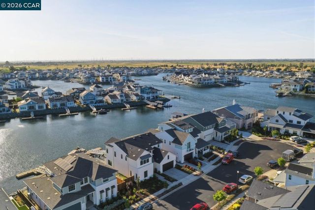 673 Point Pl, Bethel Island, CA 94511