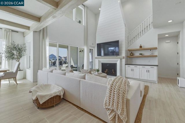 673 Point Pl, Bethel Island, CA 94511