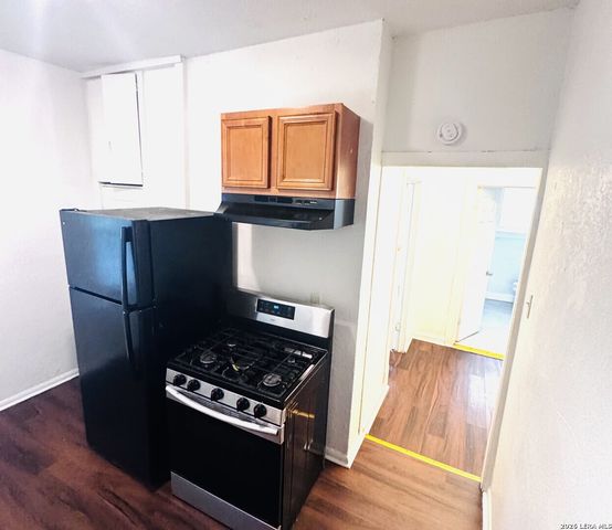 143 Halliday Ave Apt 2, San Antonio, TX 78210