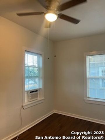 143 Halliday Ave Apt 2, San Antonio, TX 78210