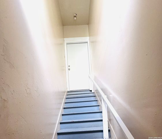 143 Halliday Ave Apt 2, San Antonio, TX 78210